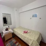 Hotel 19