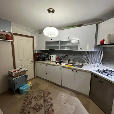 19 Apart * Cesme